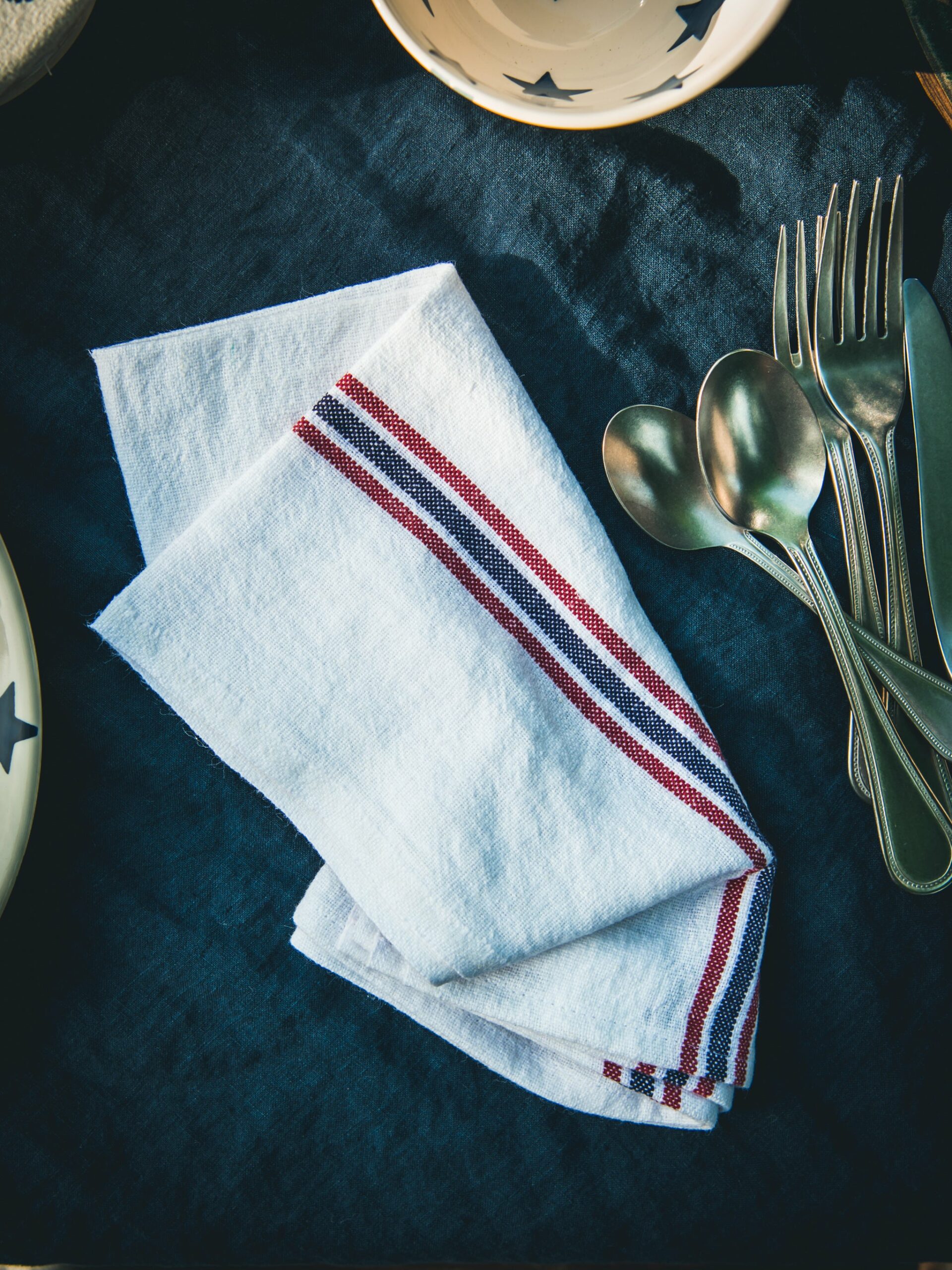 Charvet Editions Drapeau Linens