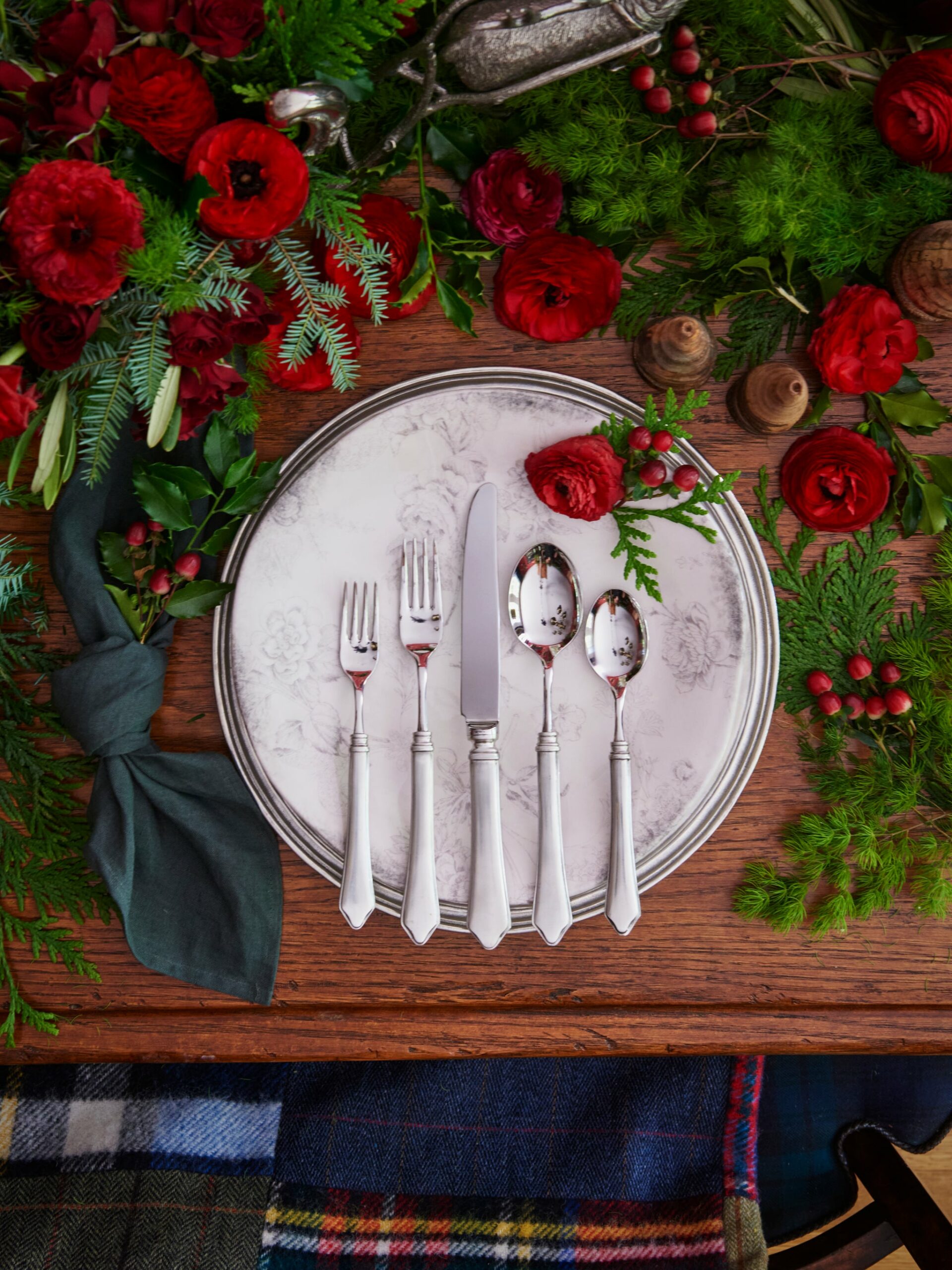 MATCH Pewter Violetta Place Setting