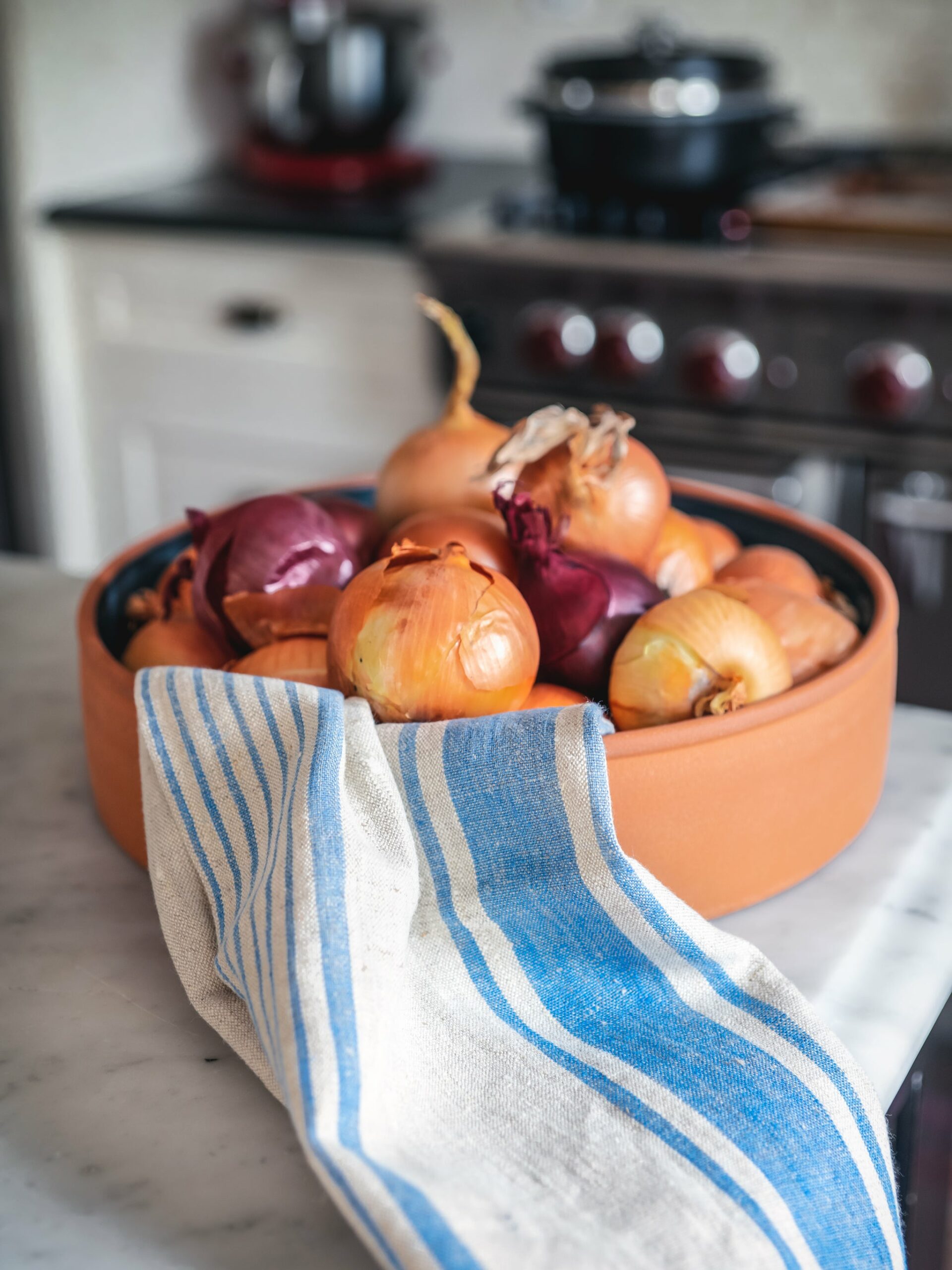 New York Stoneware Bistro Tray