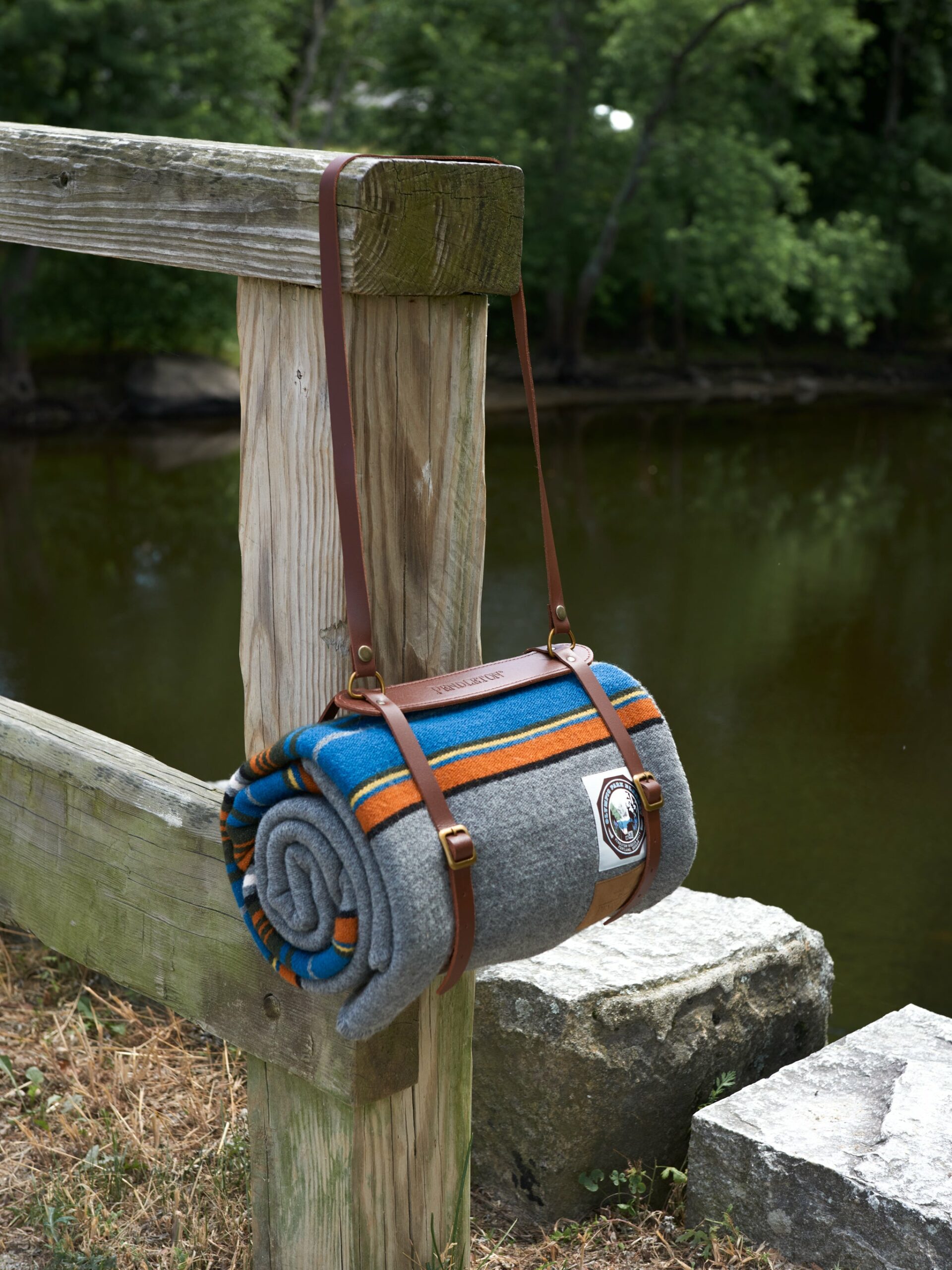 Pendleton Olympic National Park Throw with Leather Carrier