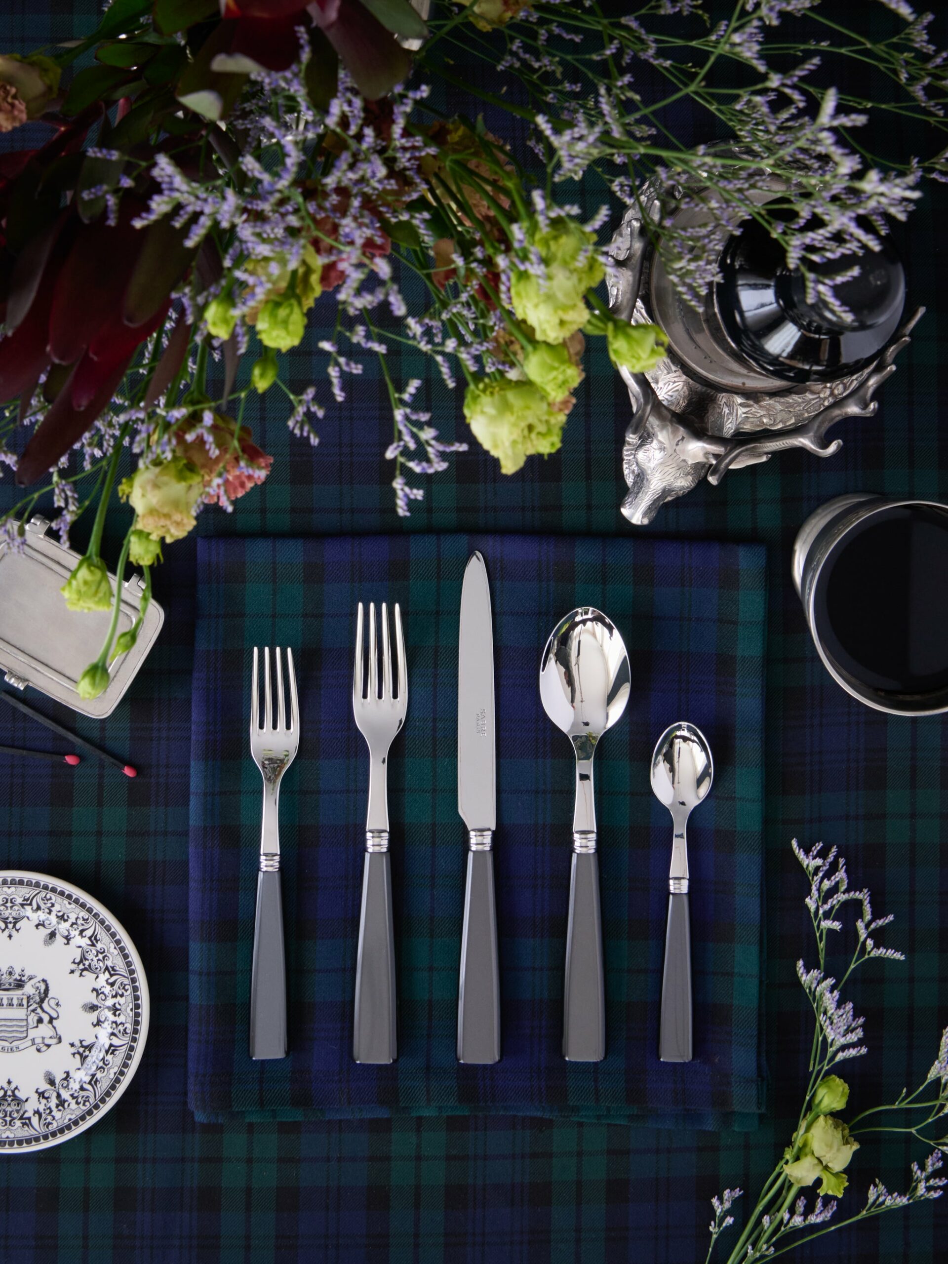 Sabre Paris Icone Dark Grey 5 Piece Place Setting