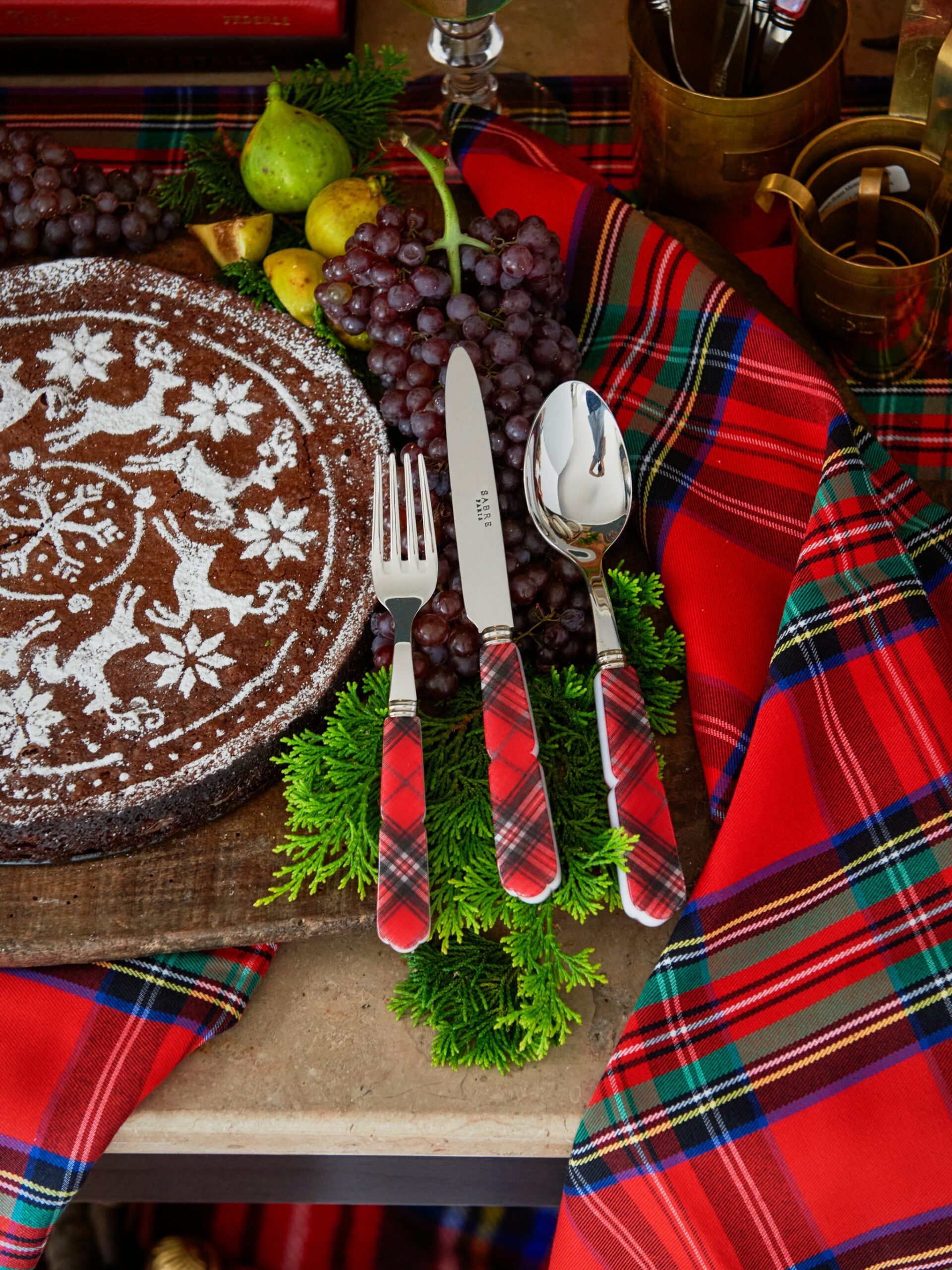 Sabre Paris Royal Stewart Tartan Dessert Set